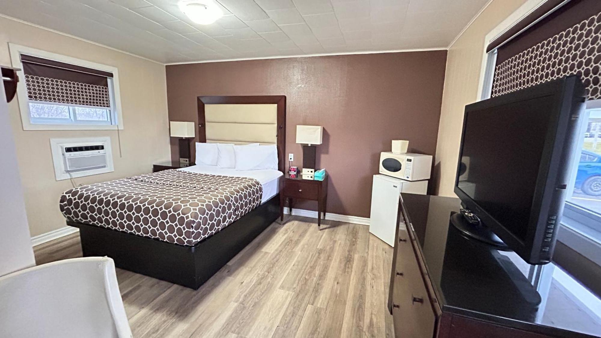 סמיתס פאלס Rogers Motel מראה חיצוני תמונה