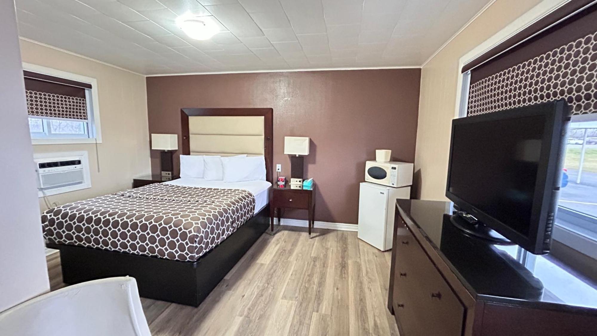 סמיתס פאלס Rogers Motel מראה חיצוני תמונה